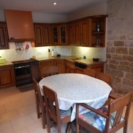 House L'irissou * Puycelci